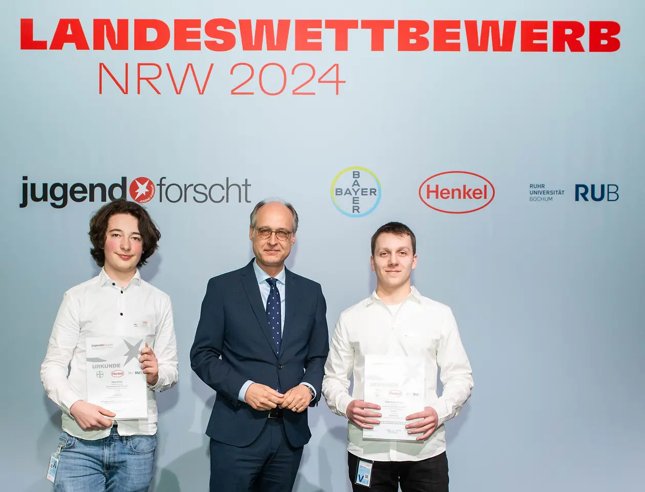 1889-henkel-cc-jugend-forscht-21-03-2024-preisverleihung