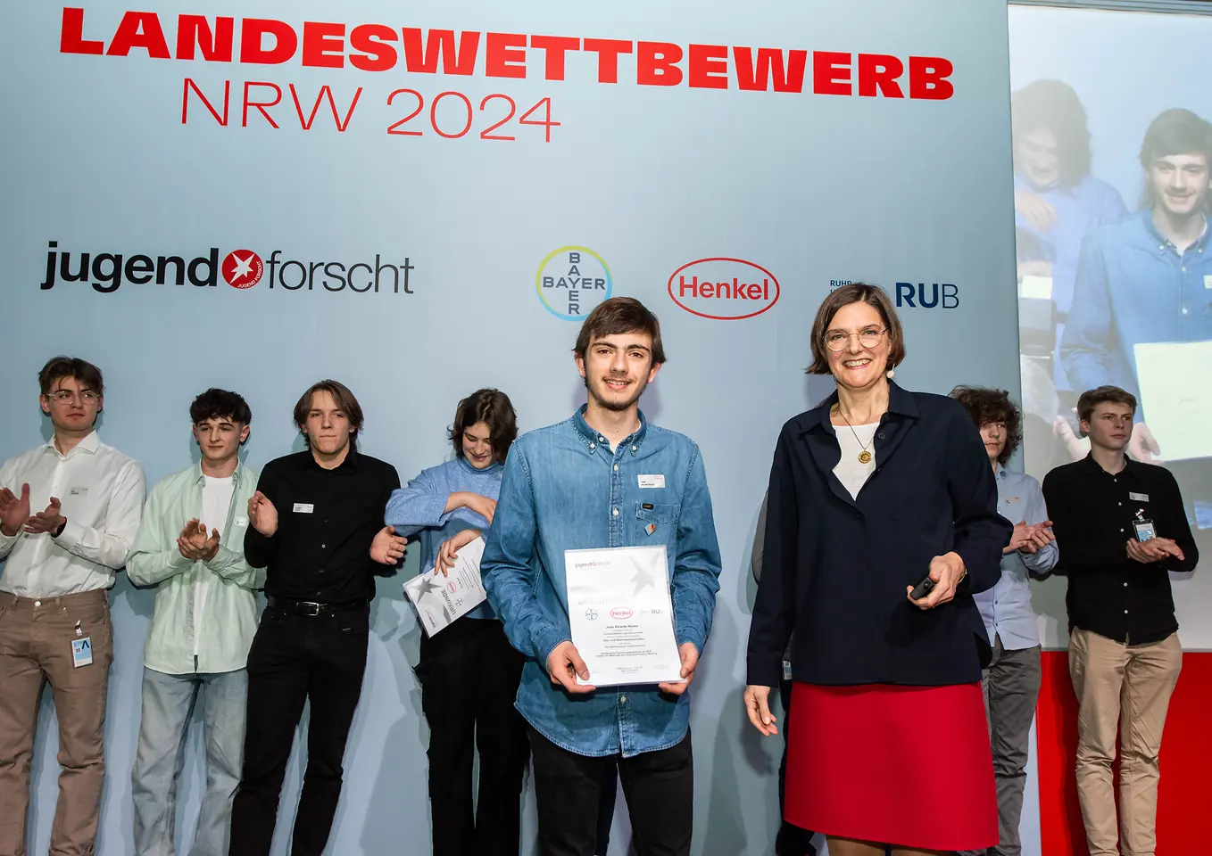 2331-henkel-cc-jugend-forscht-21-03-2024-preisverleihung