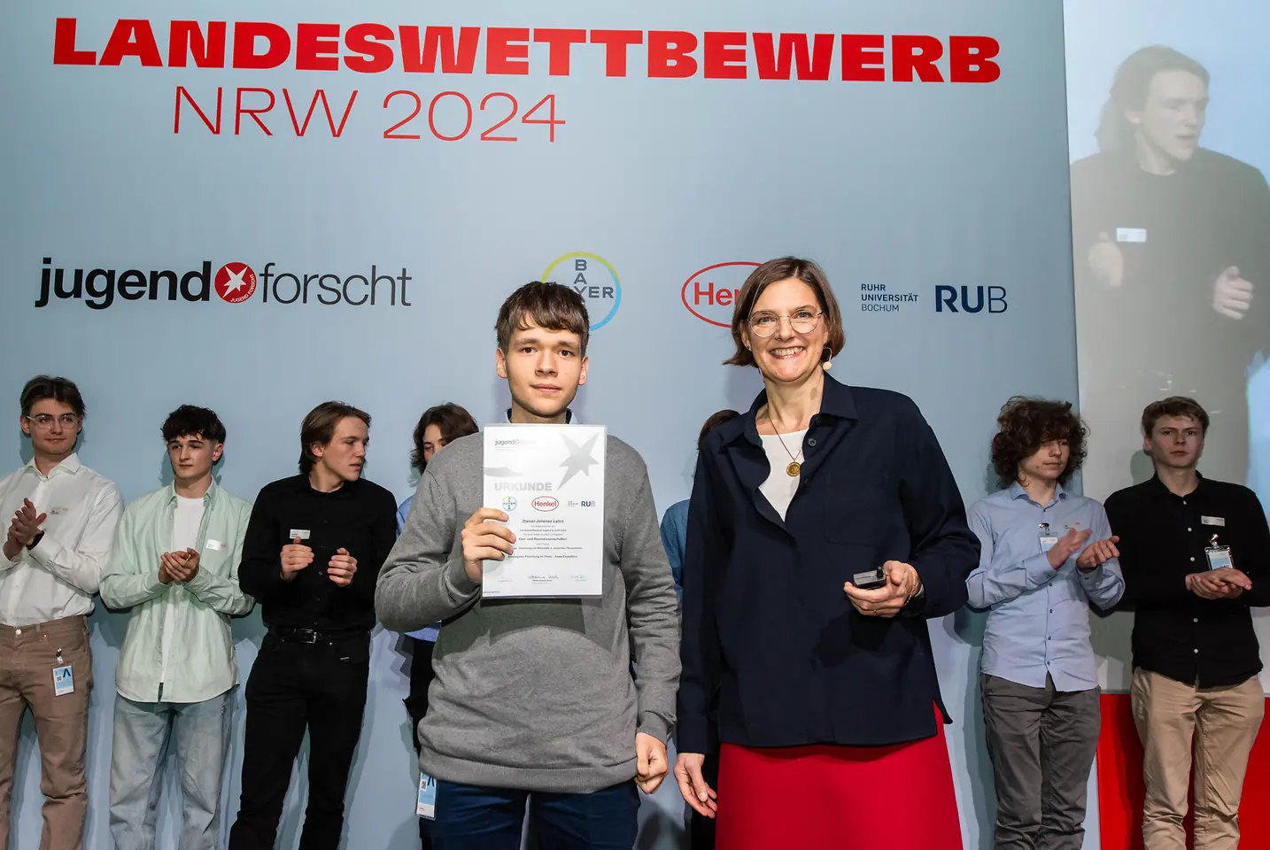 2339-henkel-cc-jugend-forscht-21-03-2024-preisverleihung