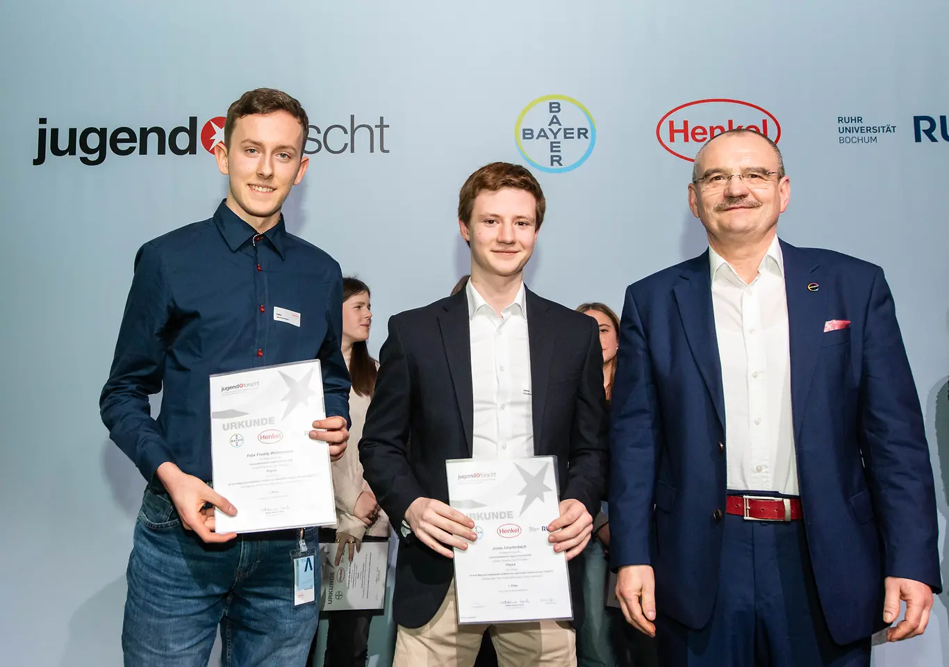 2531-henkel-cc-jugend-forscht-21-03-2024-preisverleihung