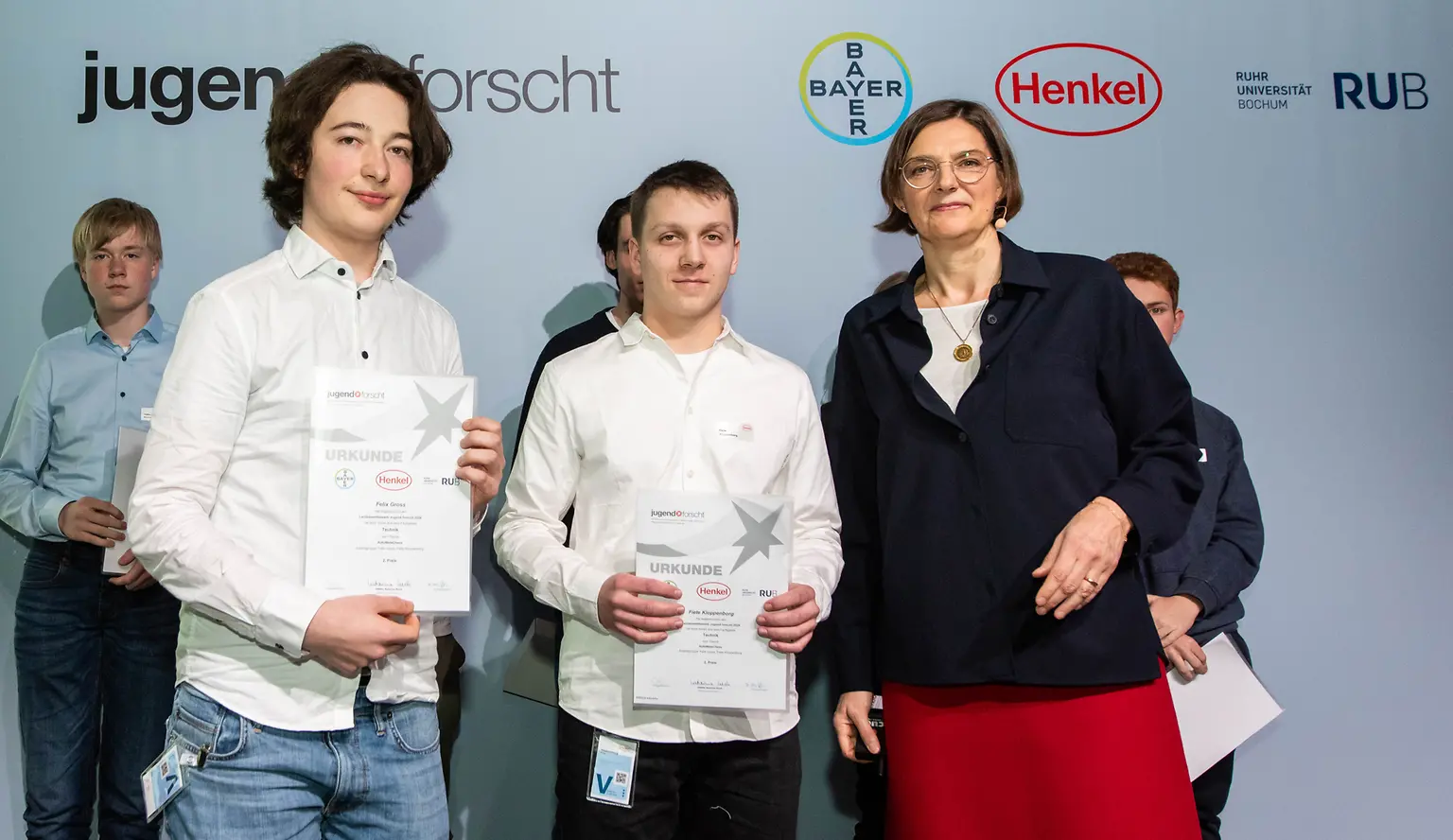 2603-henkel-cc-jugend-forscht-21-03-2024-preisverleihung